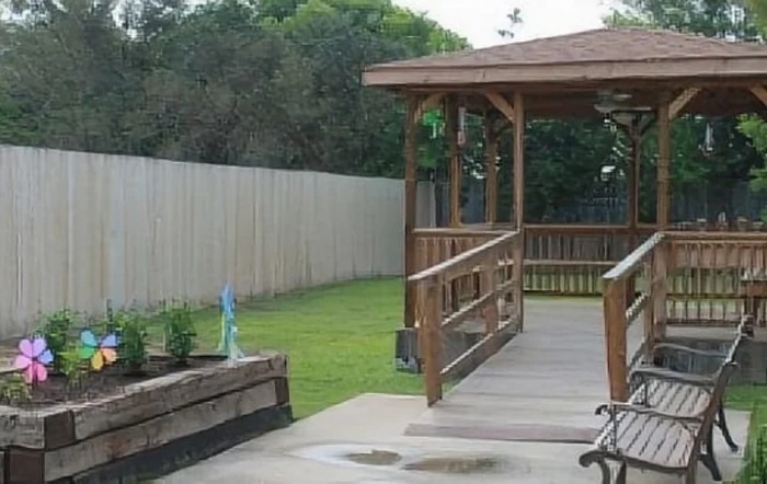 Windsor Mission Oaks