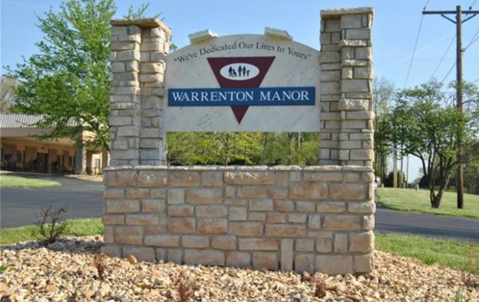 Warrenton Manor
