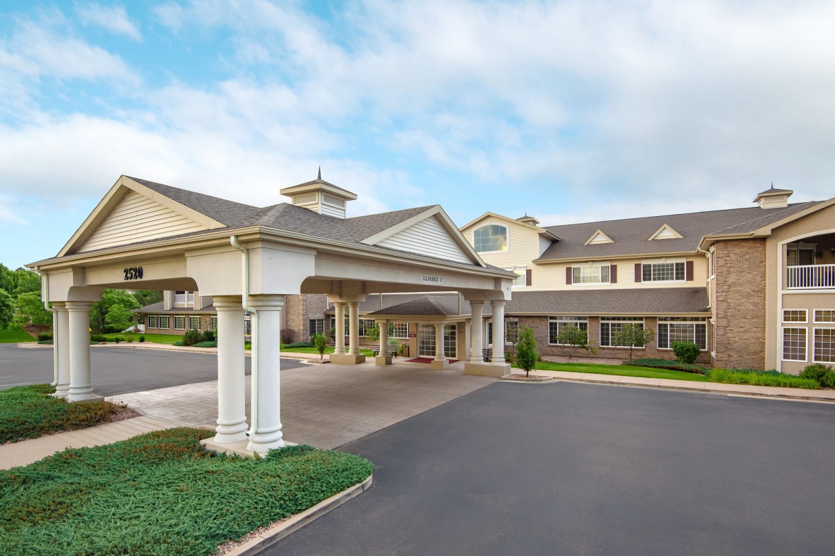 Inn at Garden Plaza