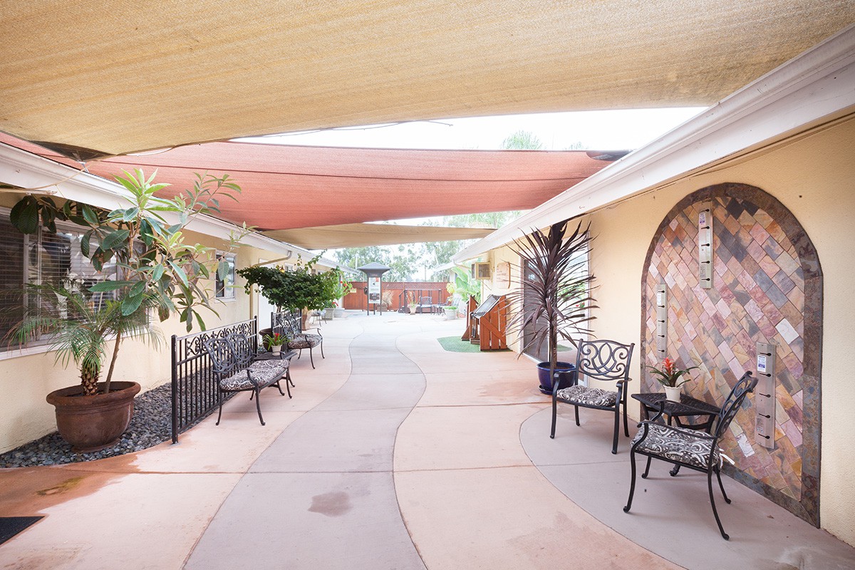 La Mesa Healthcare Center