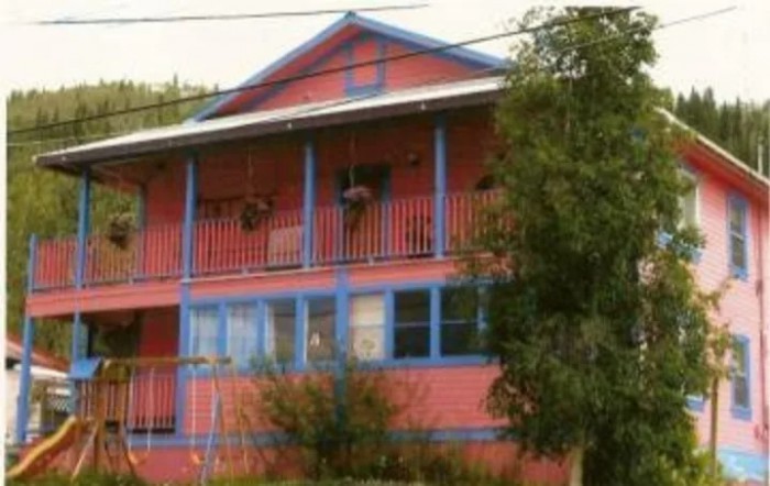 Juliette Manor
