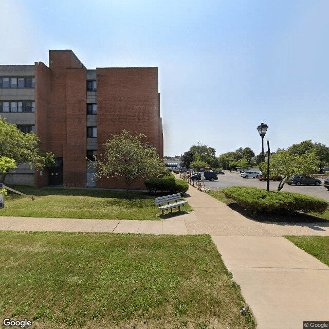 Elmcrest Apartments