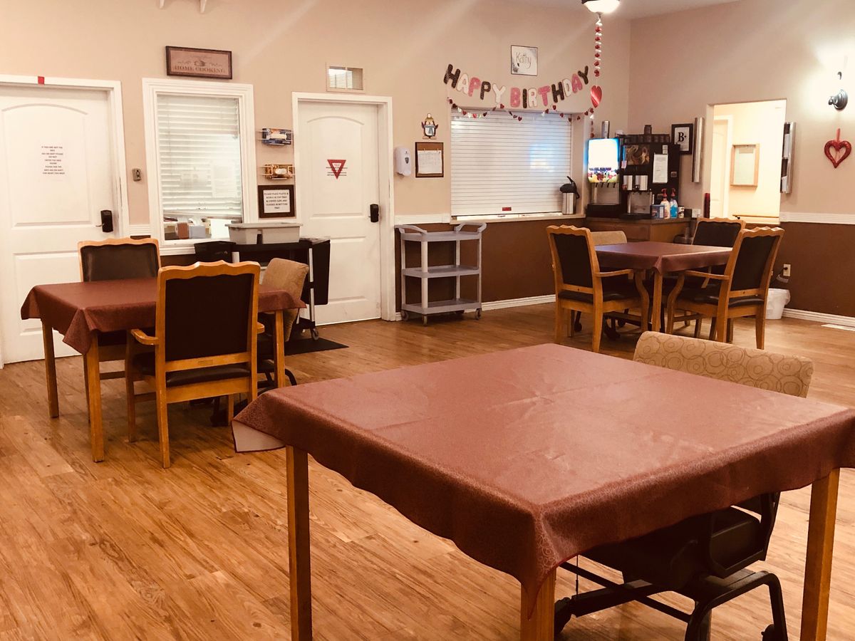 Hidden Meadow Memory Care and Assisted Living