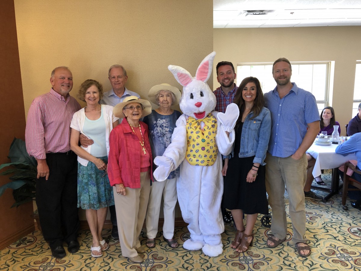 Lakeline Oaks Retirement Community