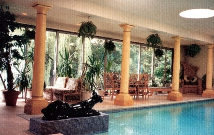 Orchard Manor