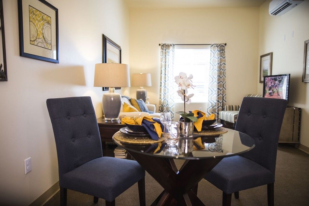 The Pointe At Summit Hills