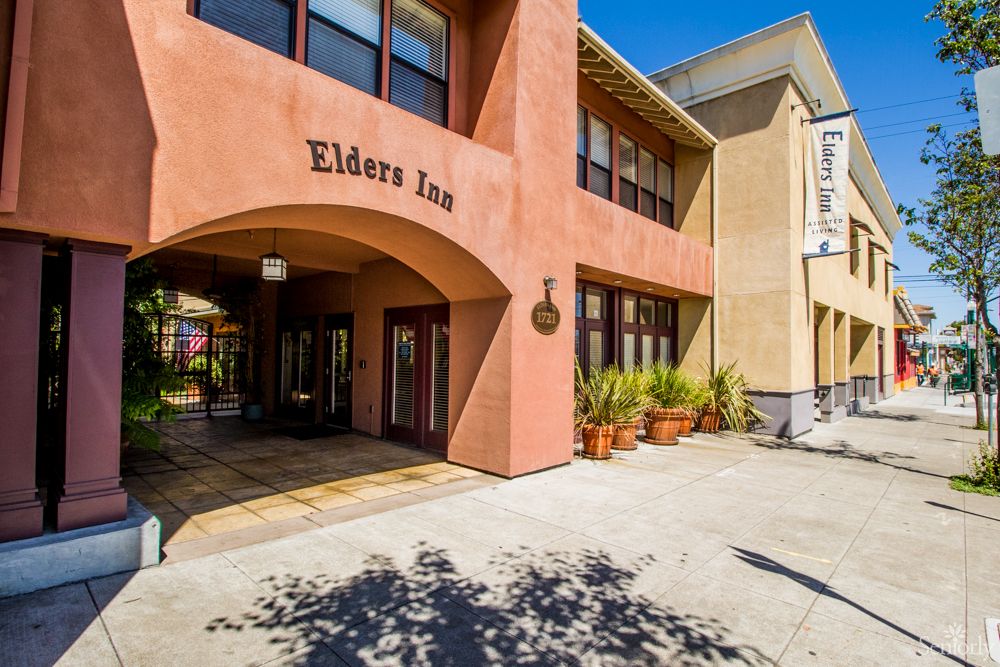 Elders Inn On Webster
