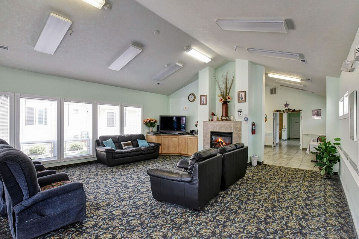 Tabor Crest Residential Care Community