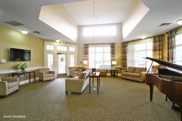 Pine Grove Senior Living