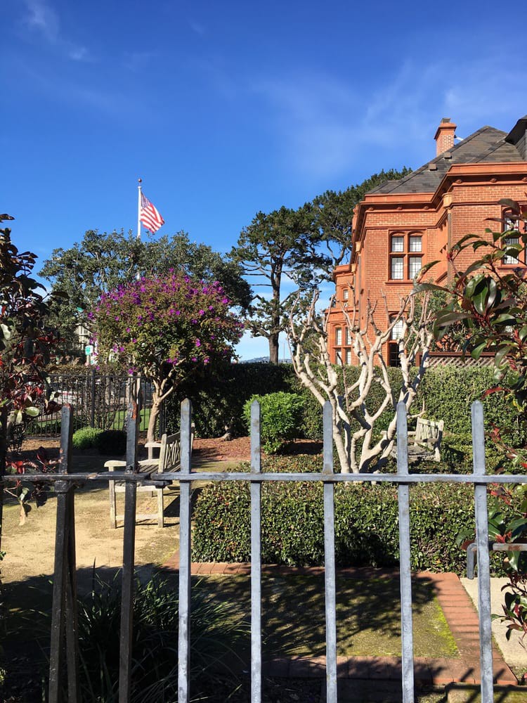 Heritage On The Marina