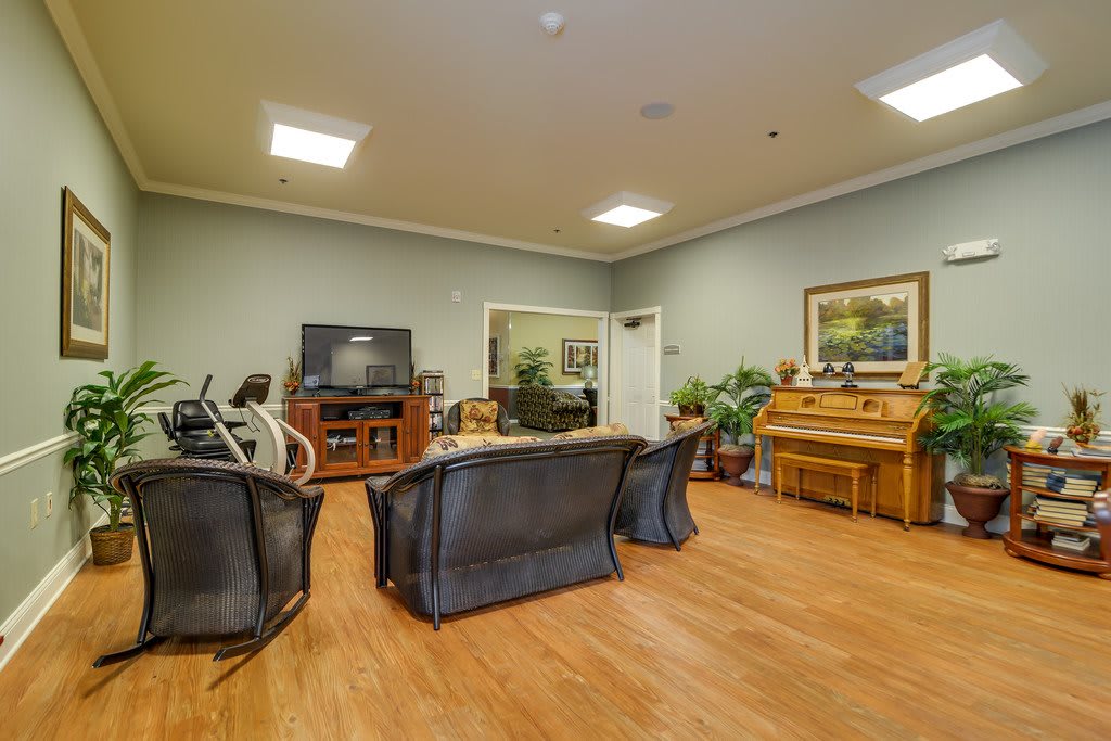 Azalea Court & The Arbors at Azalea Court