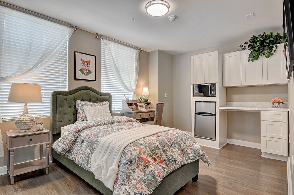 Regency Palms Long Beach