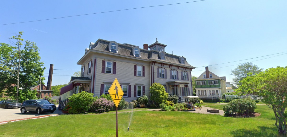 Rosewood Manor