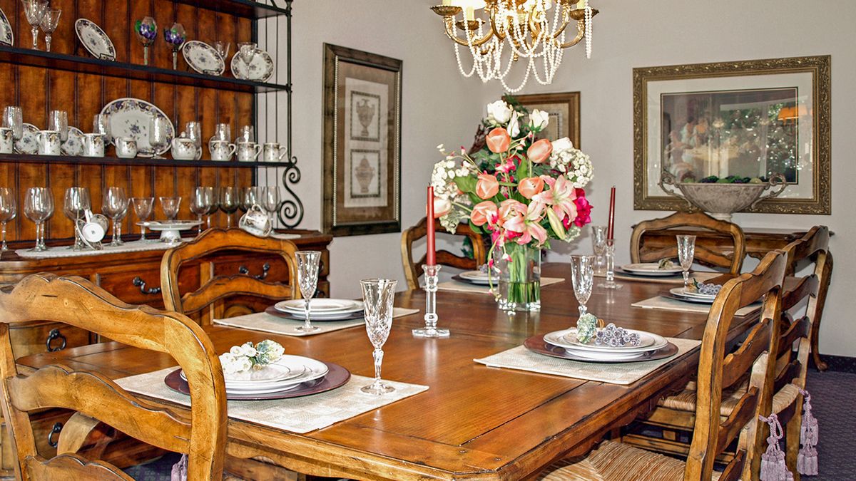 Holiday Deepwood Estates