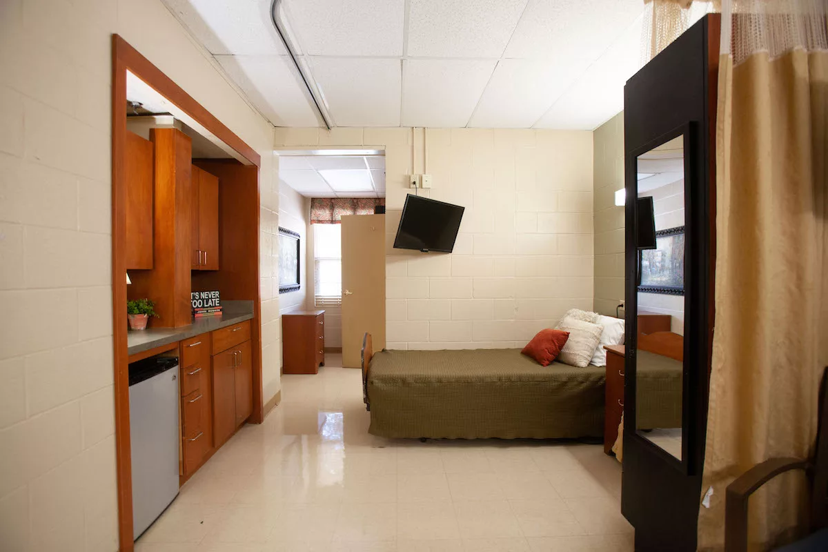 Arbor Oaks Healthcare And Rehabilitation Center