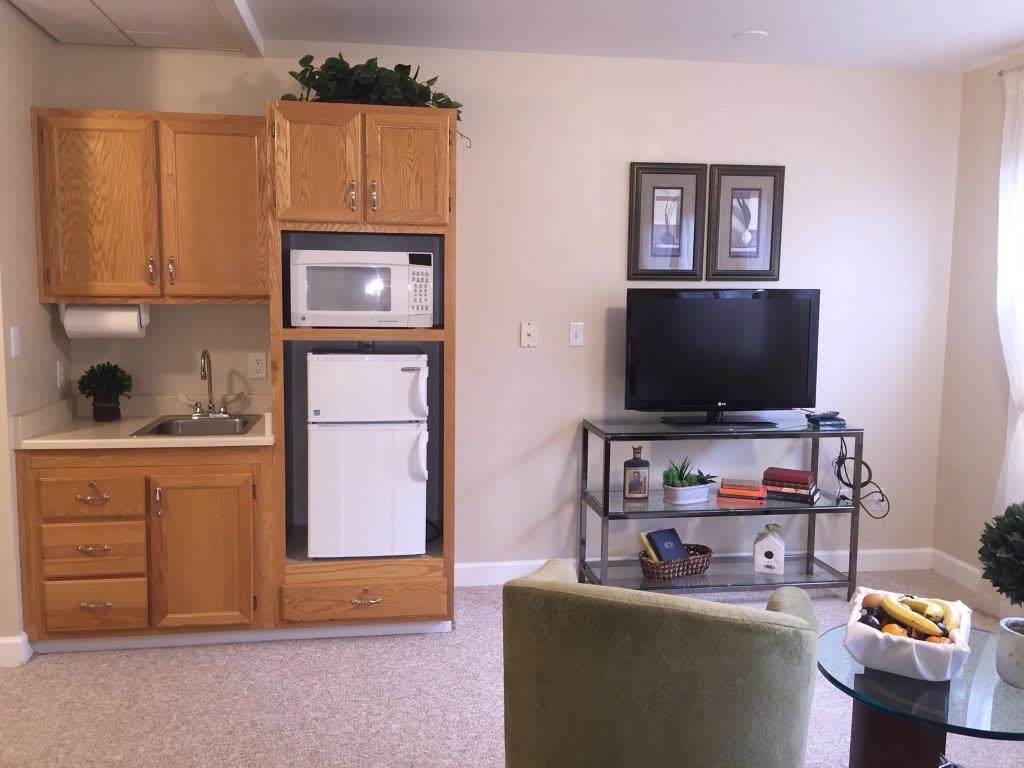 Saratoga Retirement Community California Villa Assisted Living and Memory Support