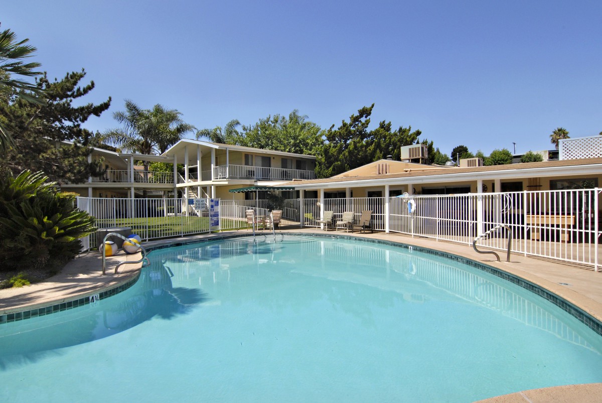 Grossmont Gardens