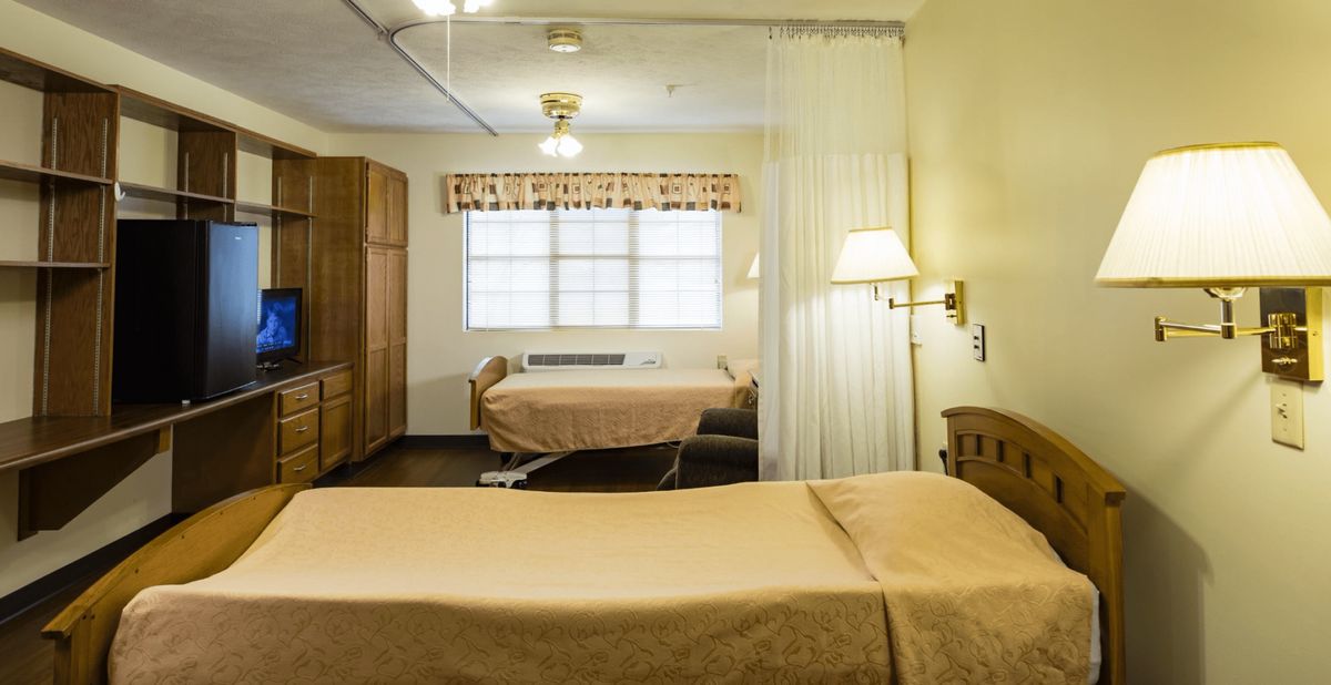 Holiday Resort Health & Rehab