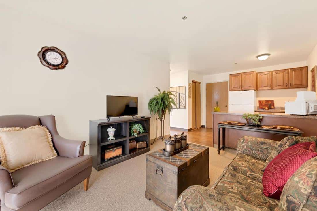 Royal Columbian Retirement Inn