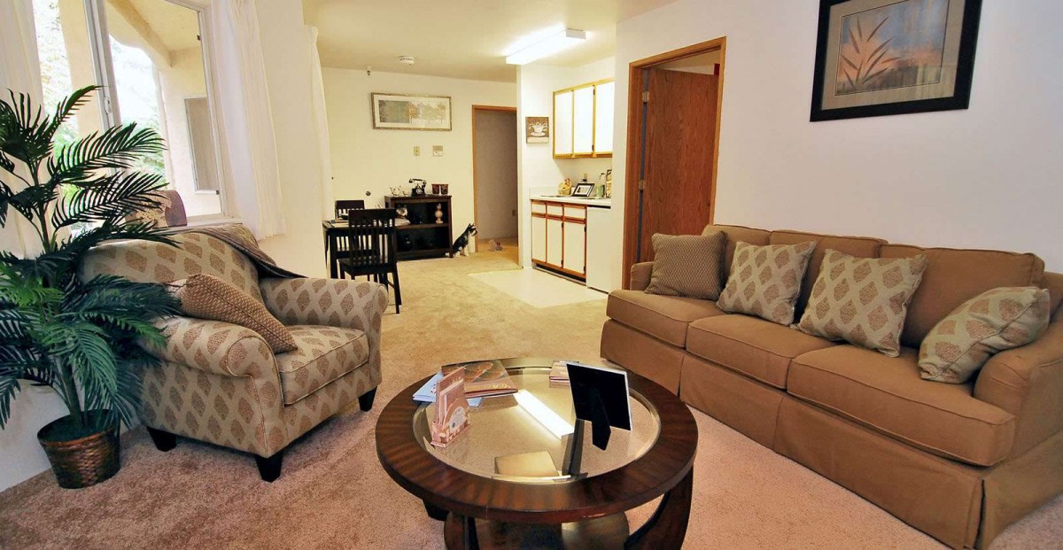 Holiday Andover Place