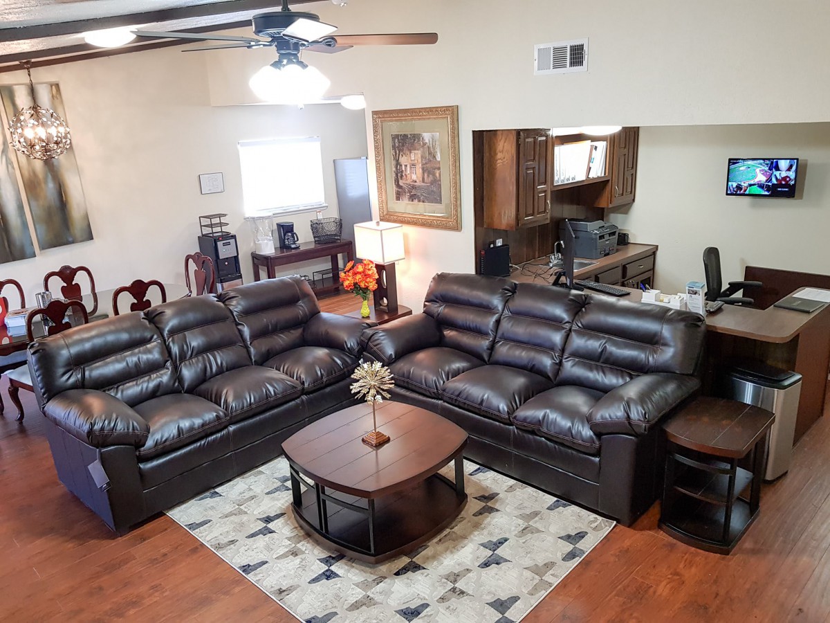 Silver Oaks Residential Assisted Living