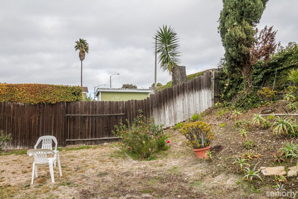 Court Yard Estates