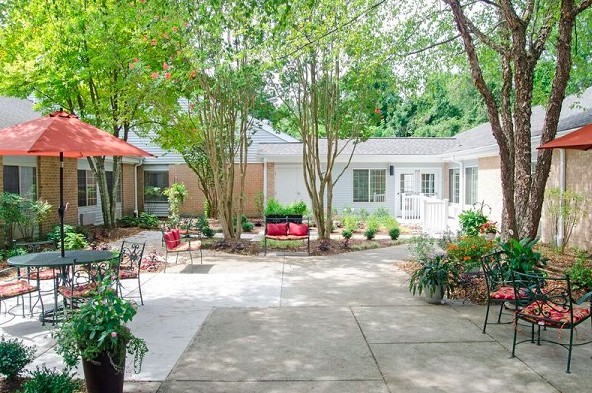 Lighthouse Senior Living At Rose Manor