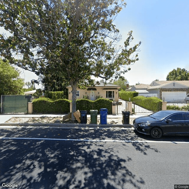 Encino Living