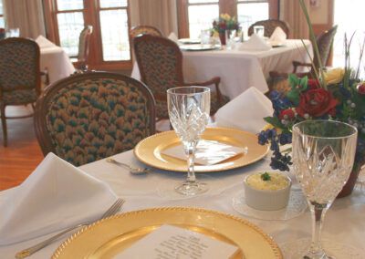 Lakeshore Manor