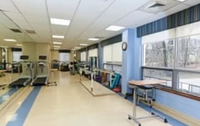 Waters Edge At Port Jefferson For Rehab And Nursing