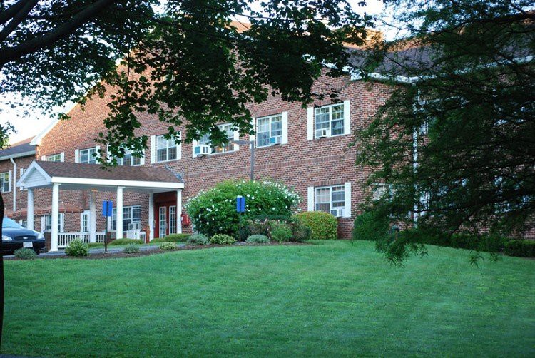 Longmeadow Of Taunton