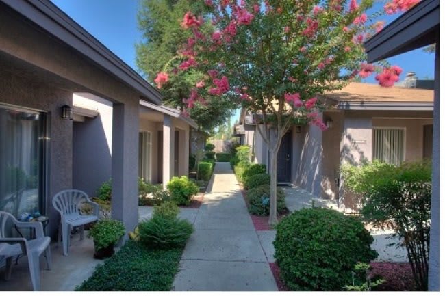Arbor Manor Senior Cottage Apartments