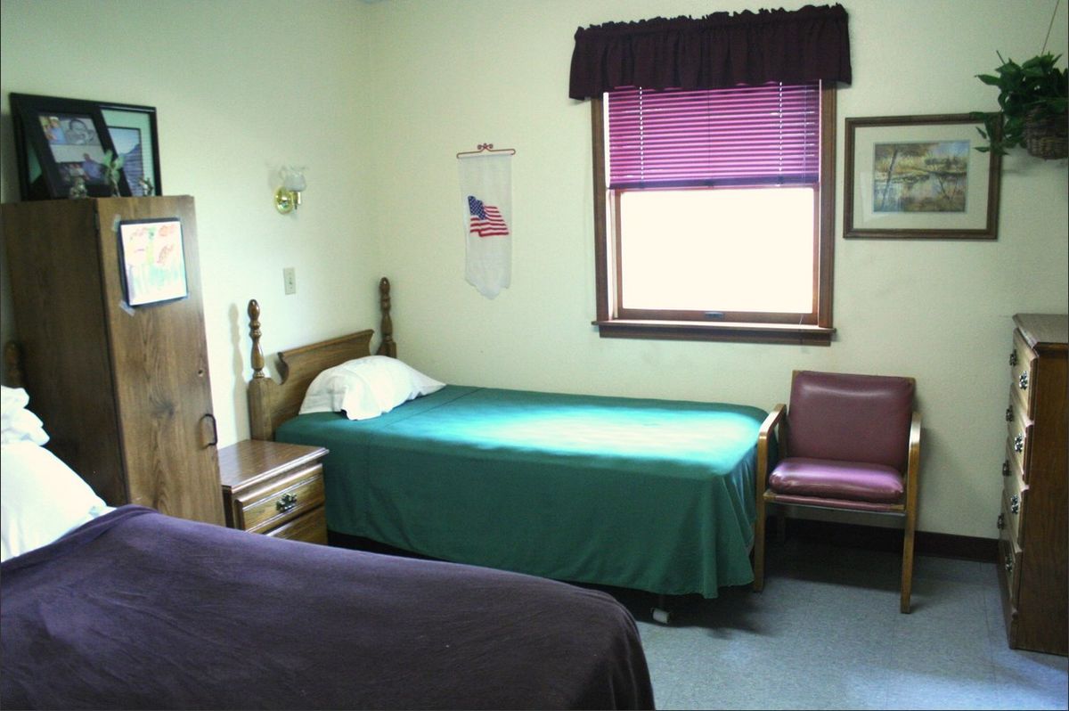 Marian Cliff Manor