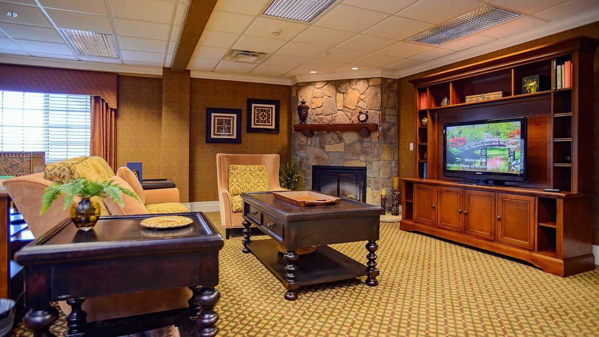 Garden Plaza Of Greenbriar Cove