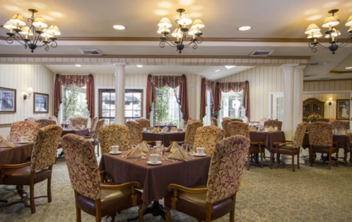 San Marino Manor
