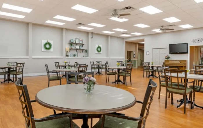 Metropolis Rehabilitation & Health Care Center