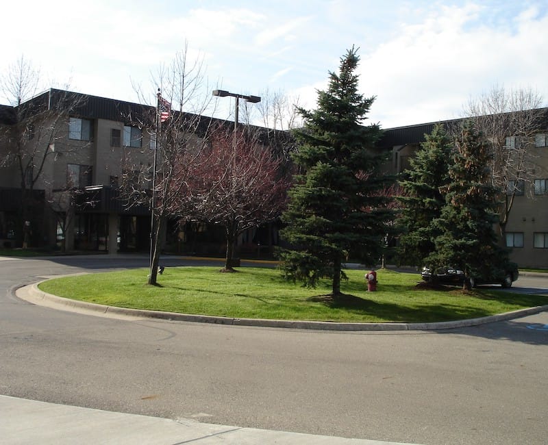 Madison Manor Apartments