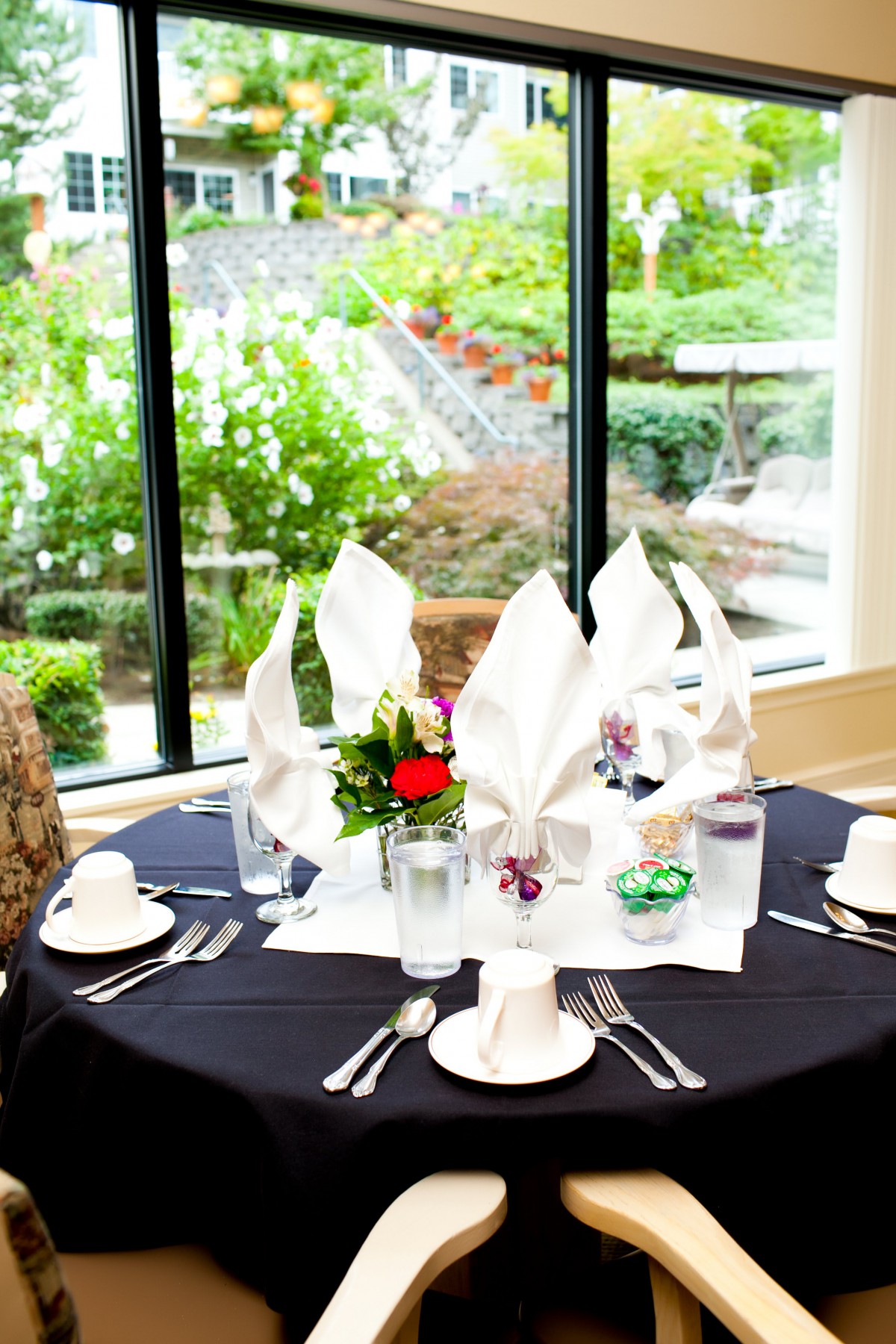 Courtyard Village at Raleigh Hills