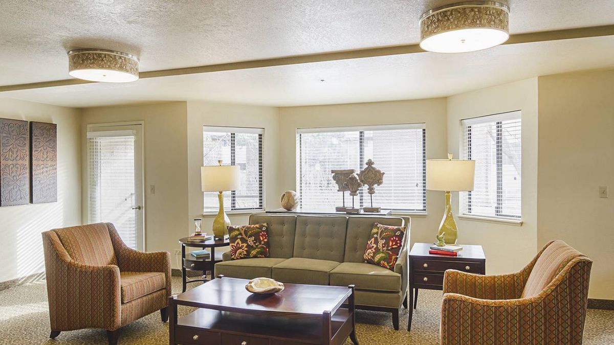 Holiday Lakewood Estates