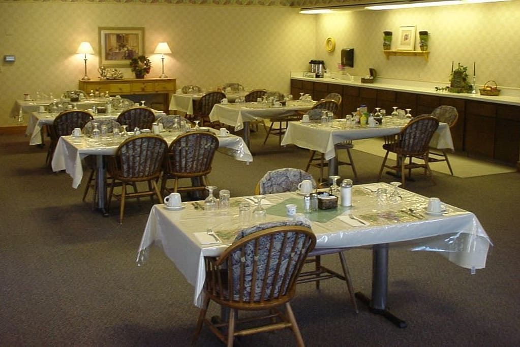 Tri Cities Retirement Inn
