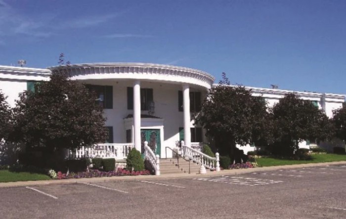 Schoenbrunn Healthcare