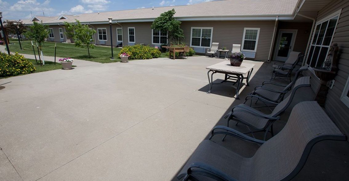 Windsor Manor Vinton