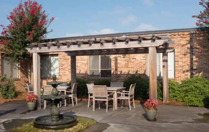 White Oak Manor - Newberry