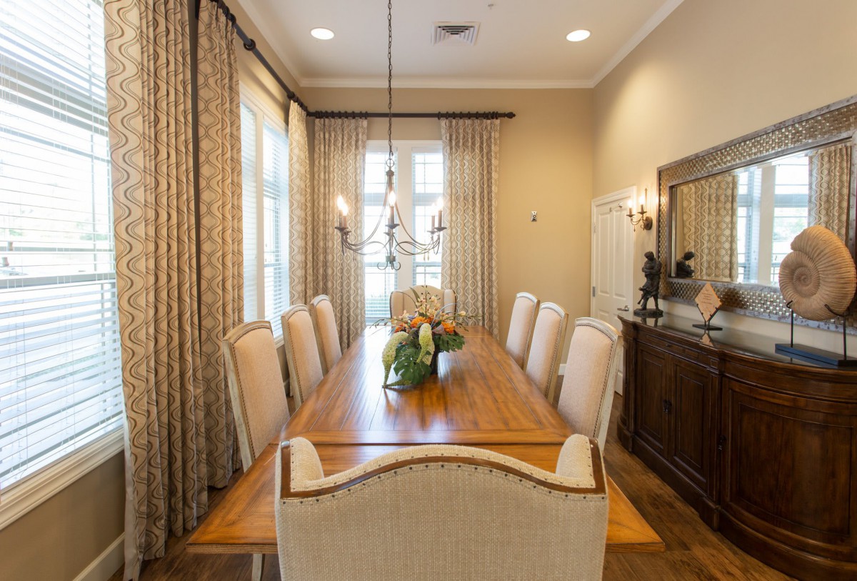 Azalea Gardens Transitional Assisted Living and Memory Care