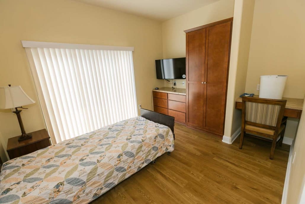 Lo Har Senior Living