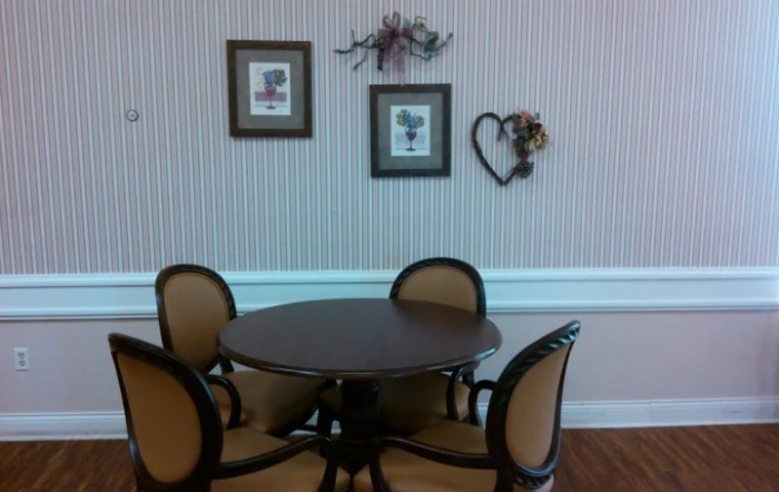 Calera Manor