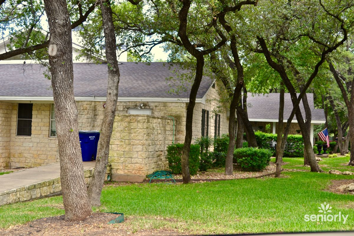 Colonial Gardens Of Austin A 2