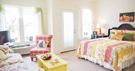 Whispering Pines Gracious Retirement Living