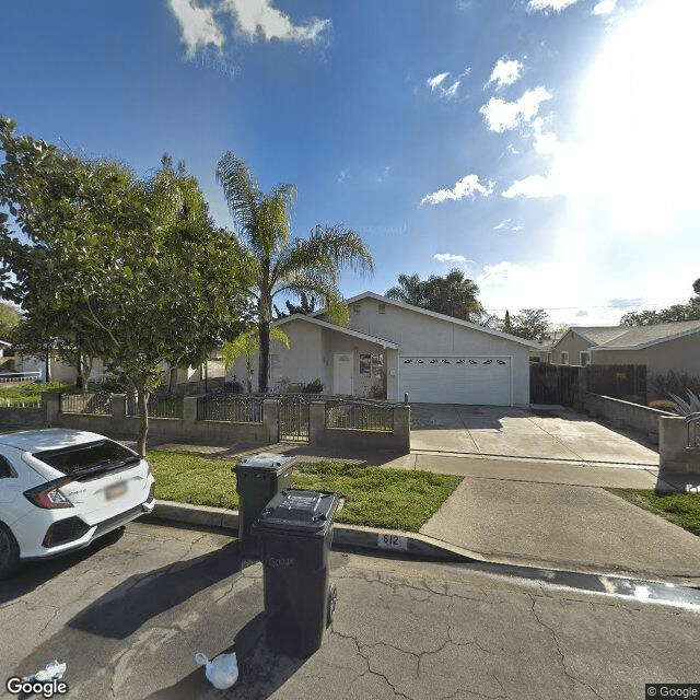 Sunny Crest Guest Home I