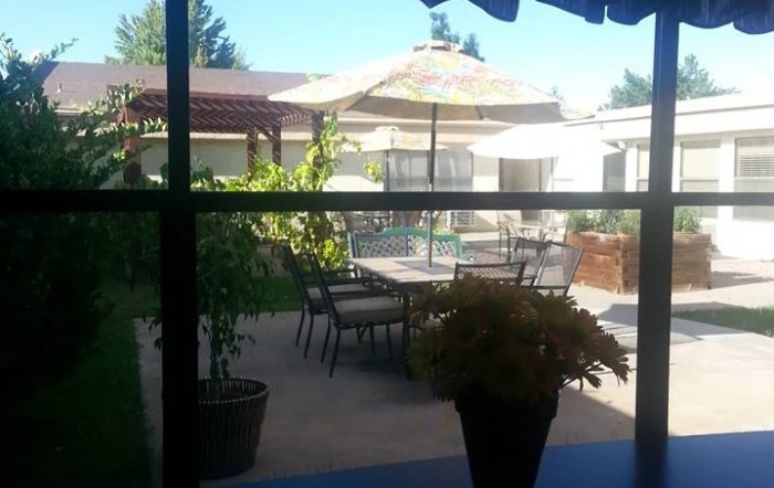 Mountain View Manor